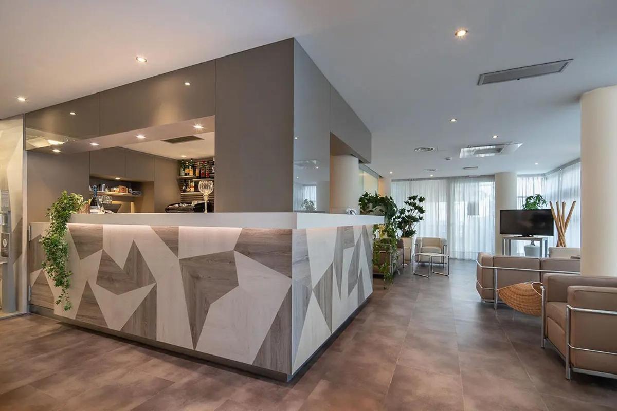 Hotel Rosanna 3 Stelle Superior 7/62