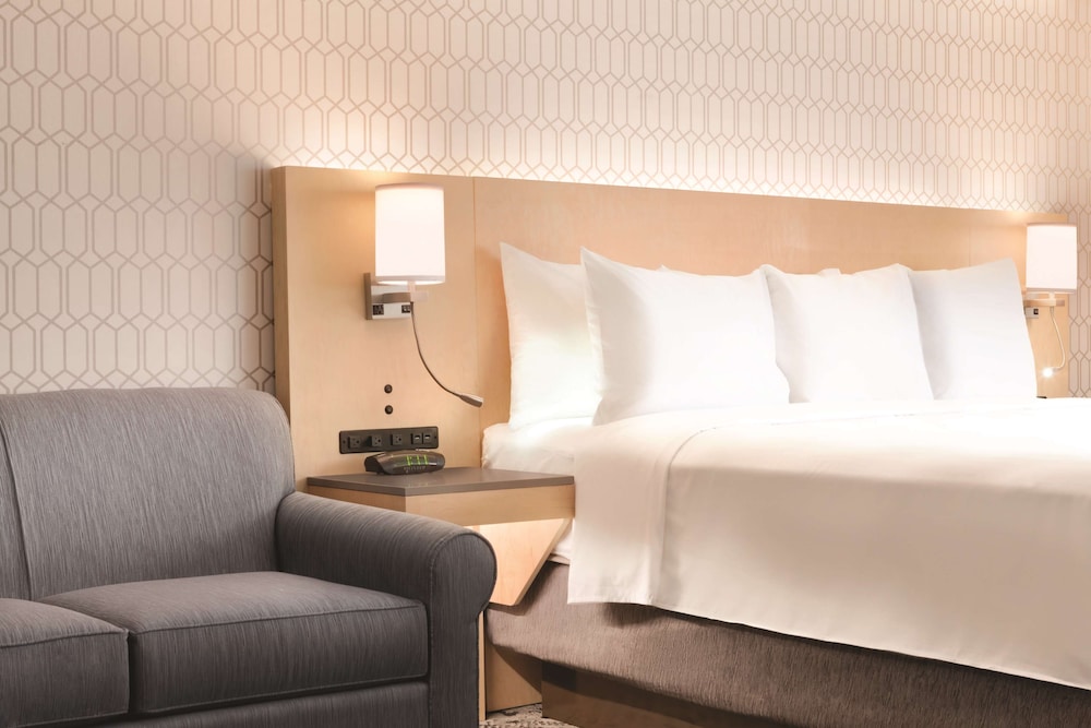 Radisson Hotel Charlotte Airport 27/41