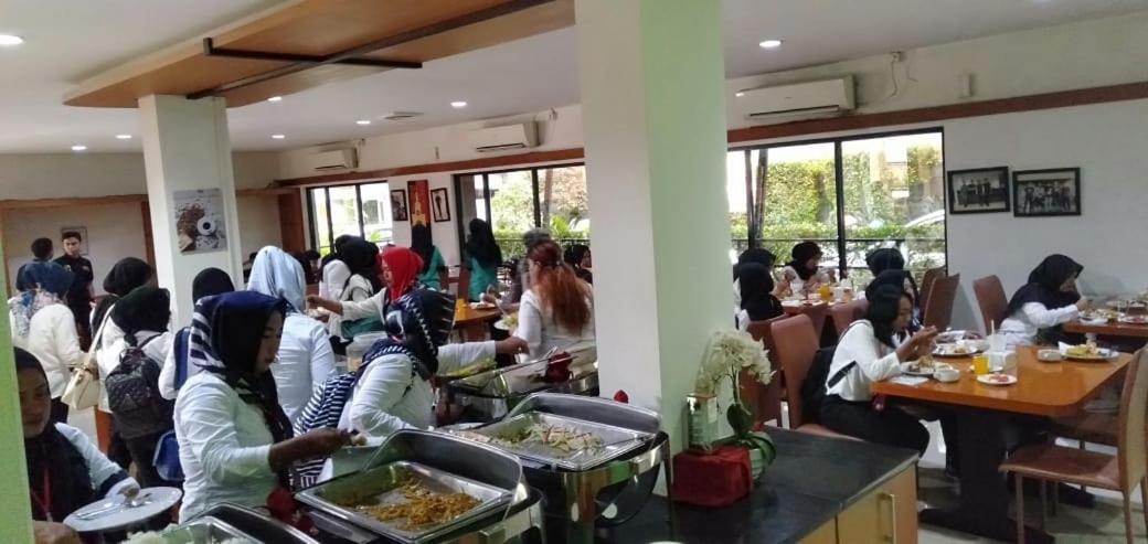 Hotel Grand Karawang Indah 34/50
