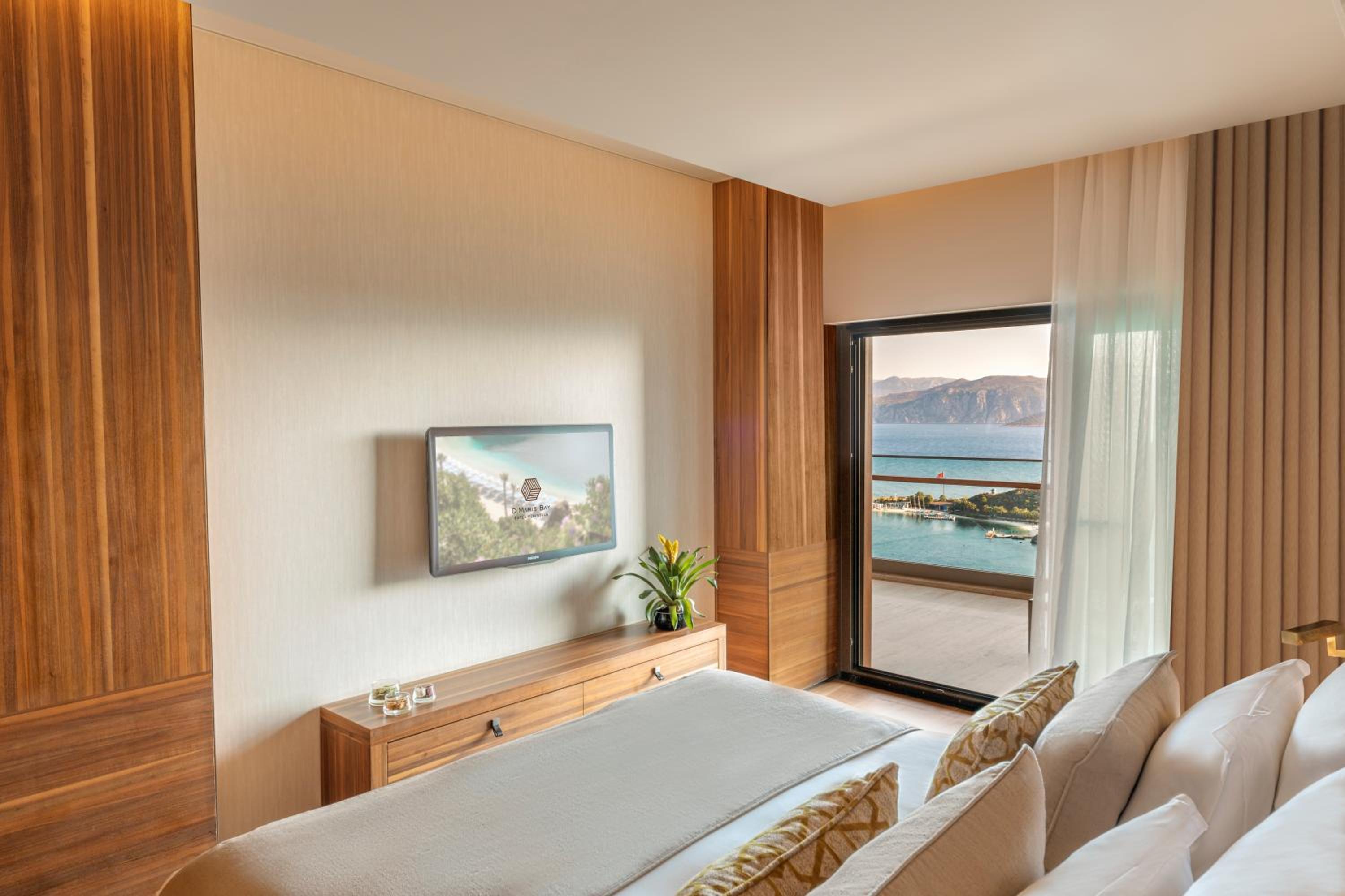 Executive, Suite, Sea View