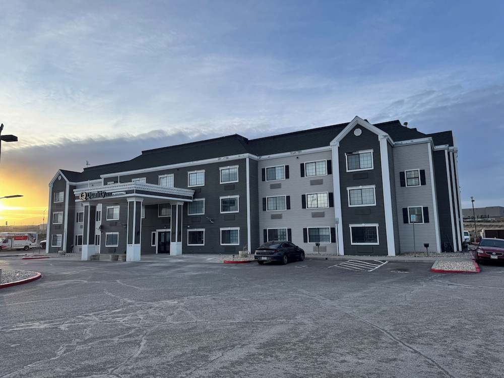 Quality Inn Carlin 50/58