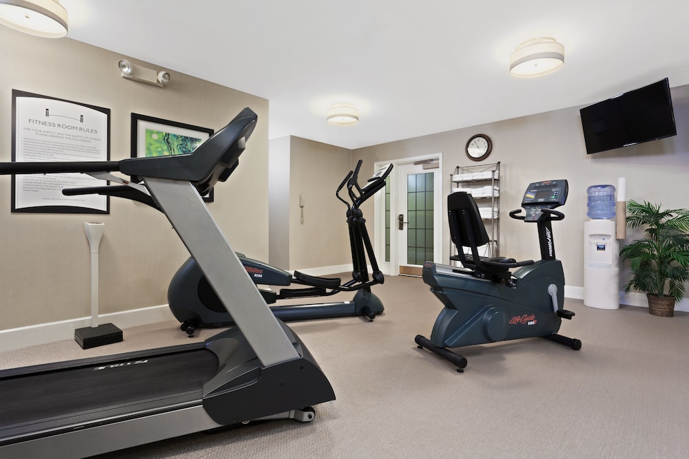 Staybridge Suites Springfield South 28/61