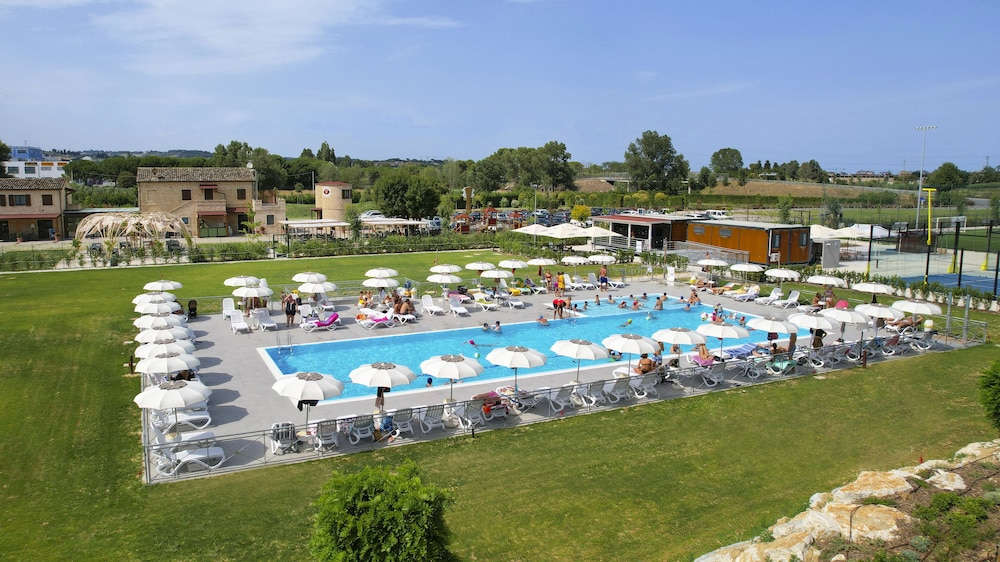 Moretti Country House 44/47