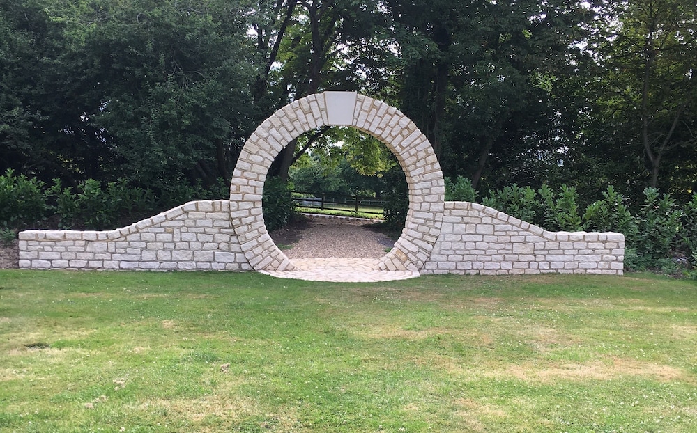 Farnham House Hotel 47/55
