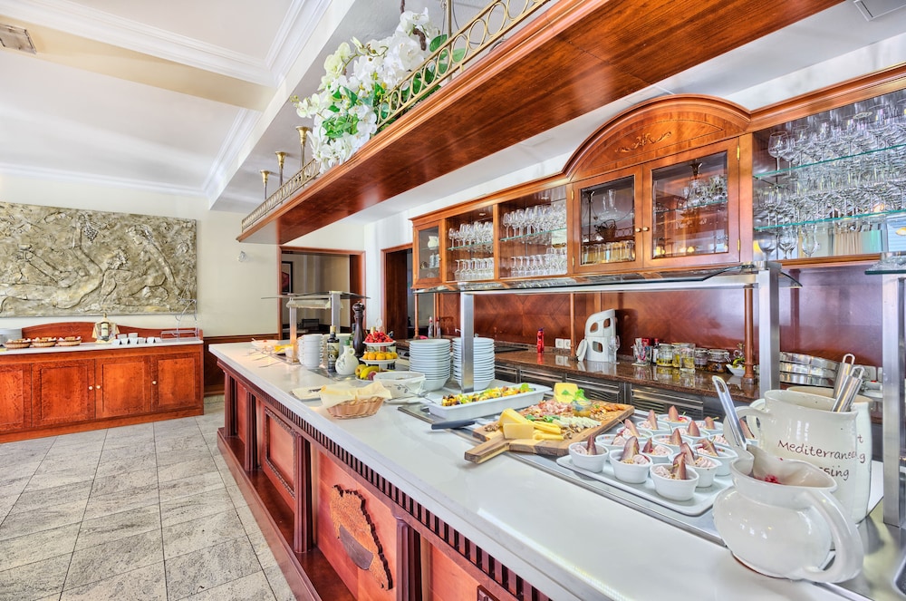 Hotel Villa Bacchus 4/50