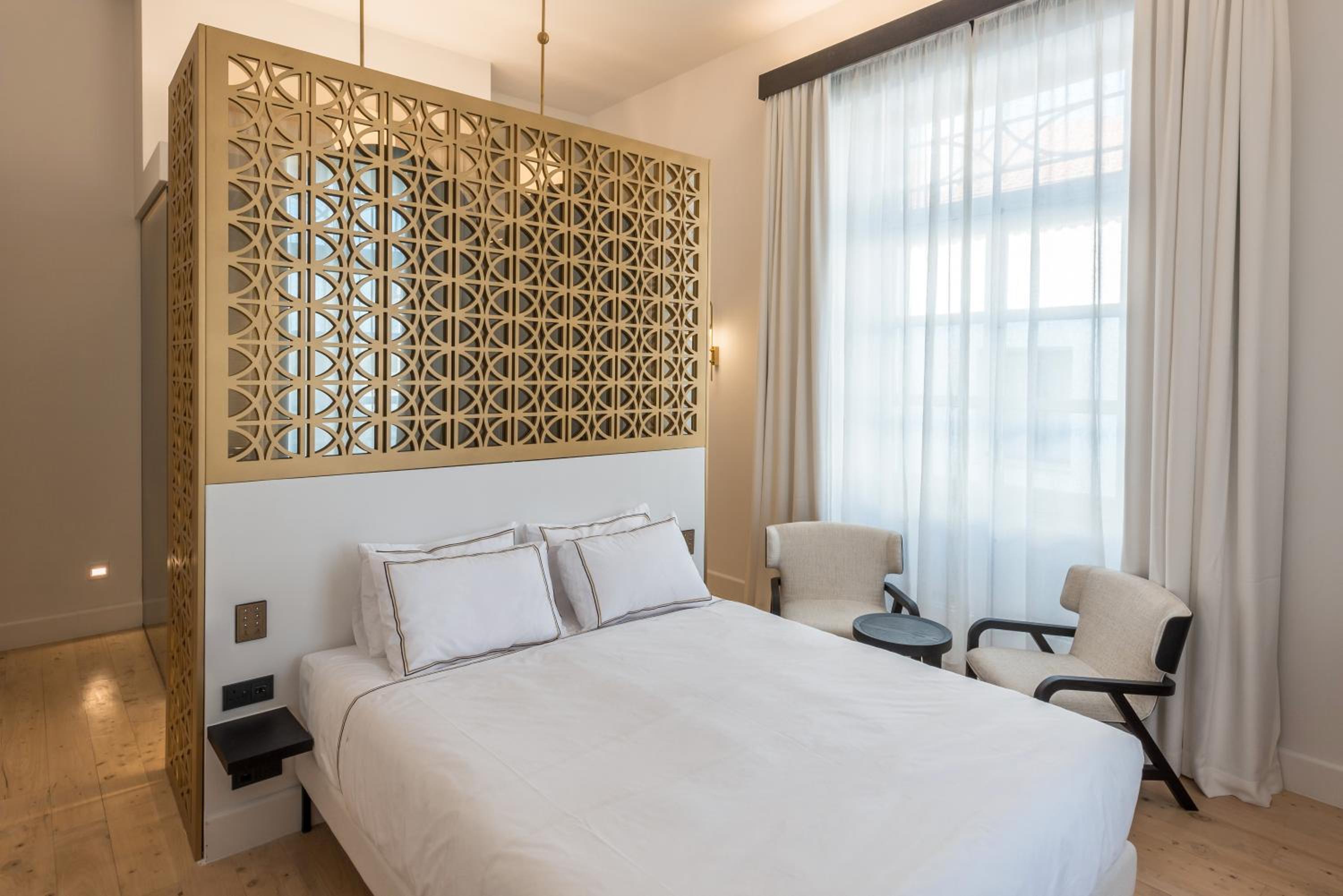 SUPERIOR, DOUBLE BED, SEA VIEW