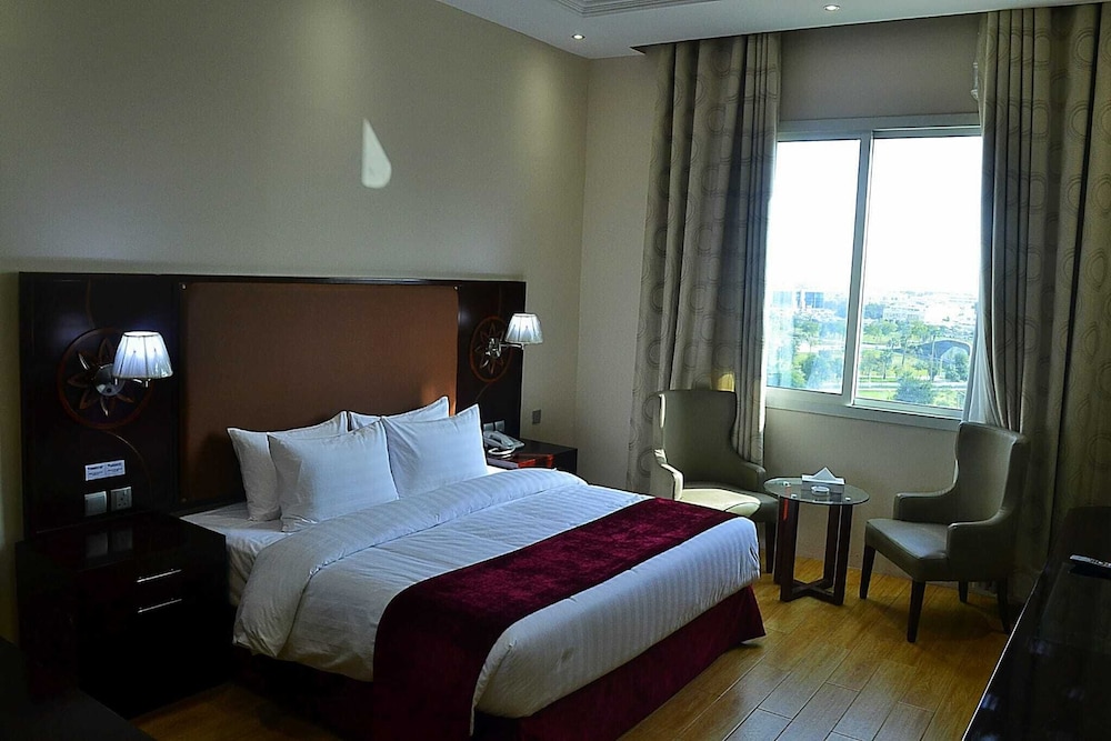 Palm Inn Hotel 14/40