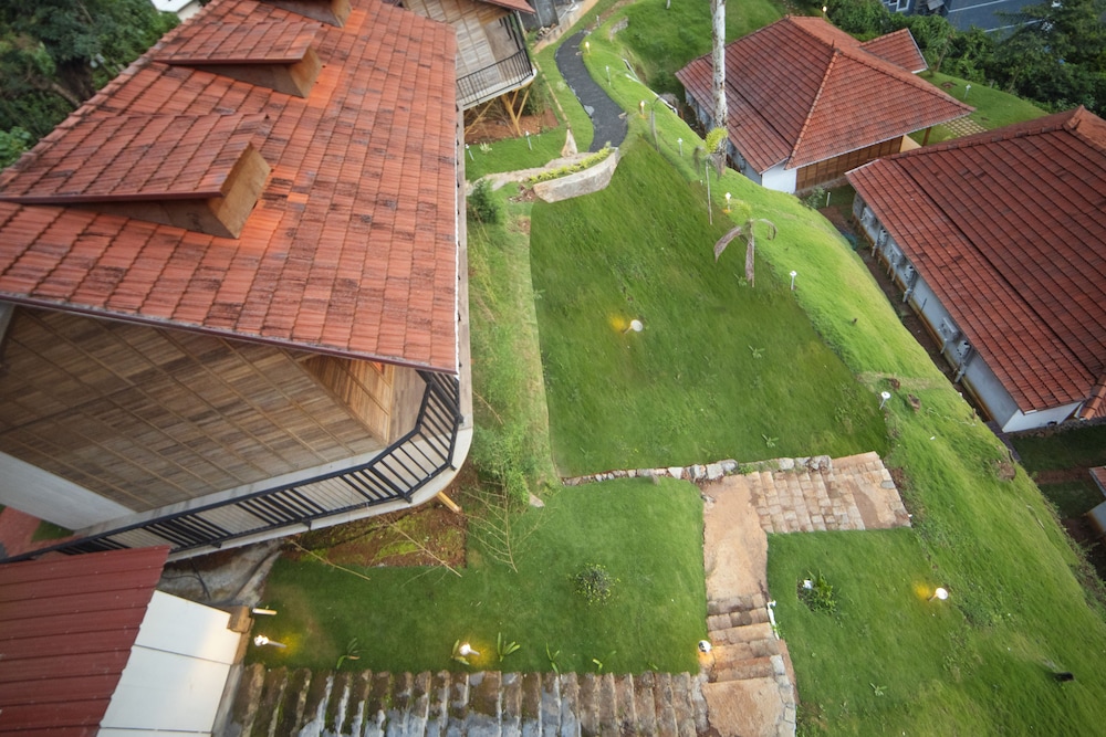 Dream Coconut Villa Resort 34/38