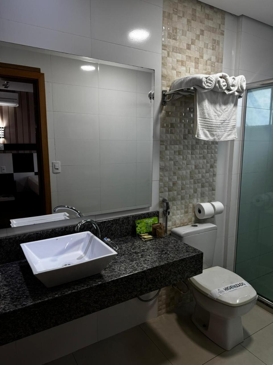 Maestro Premium Hotel 51/54