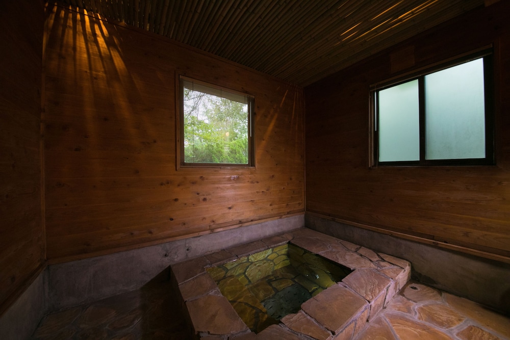 The Kingfisher Resort (Shukubo Kawaseminoshou) 20/50