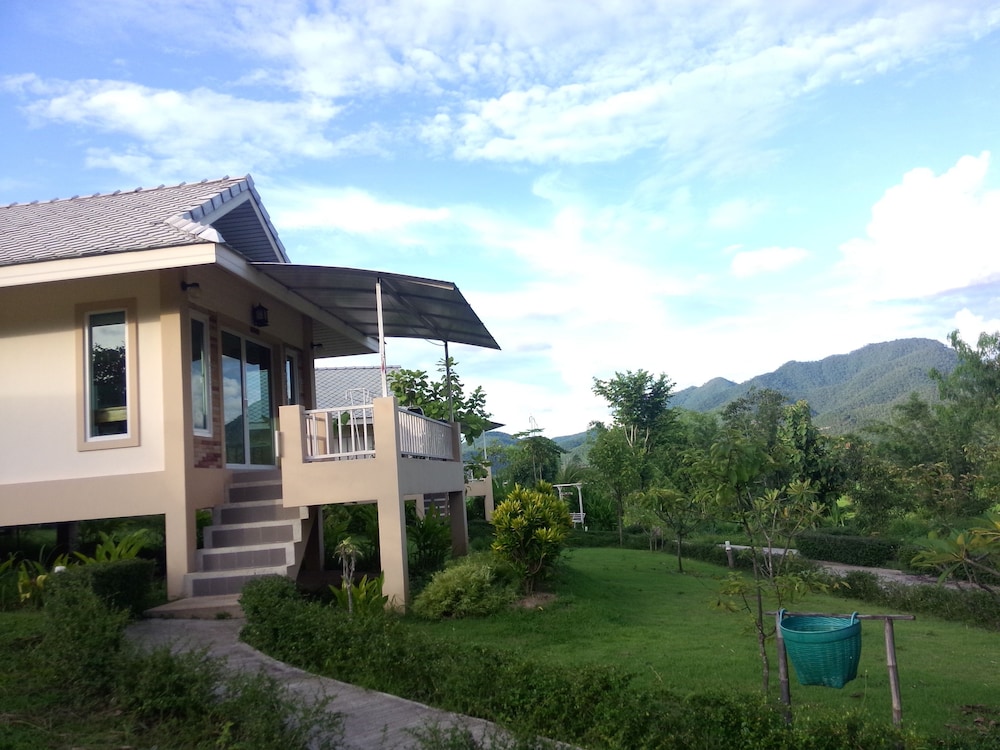 PAI IYARA RESORT 8/68
