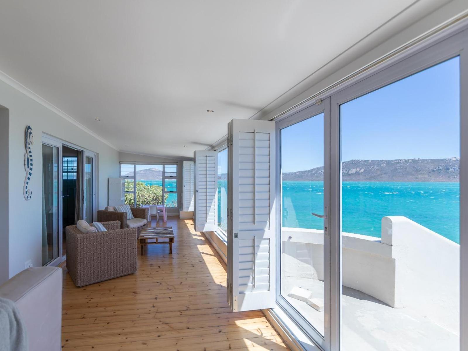 Lagoon Escape Beach Villa 22/43