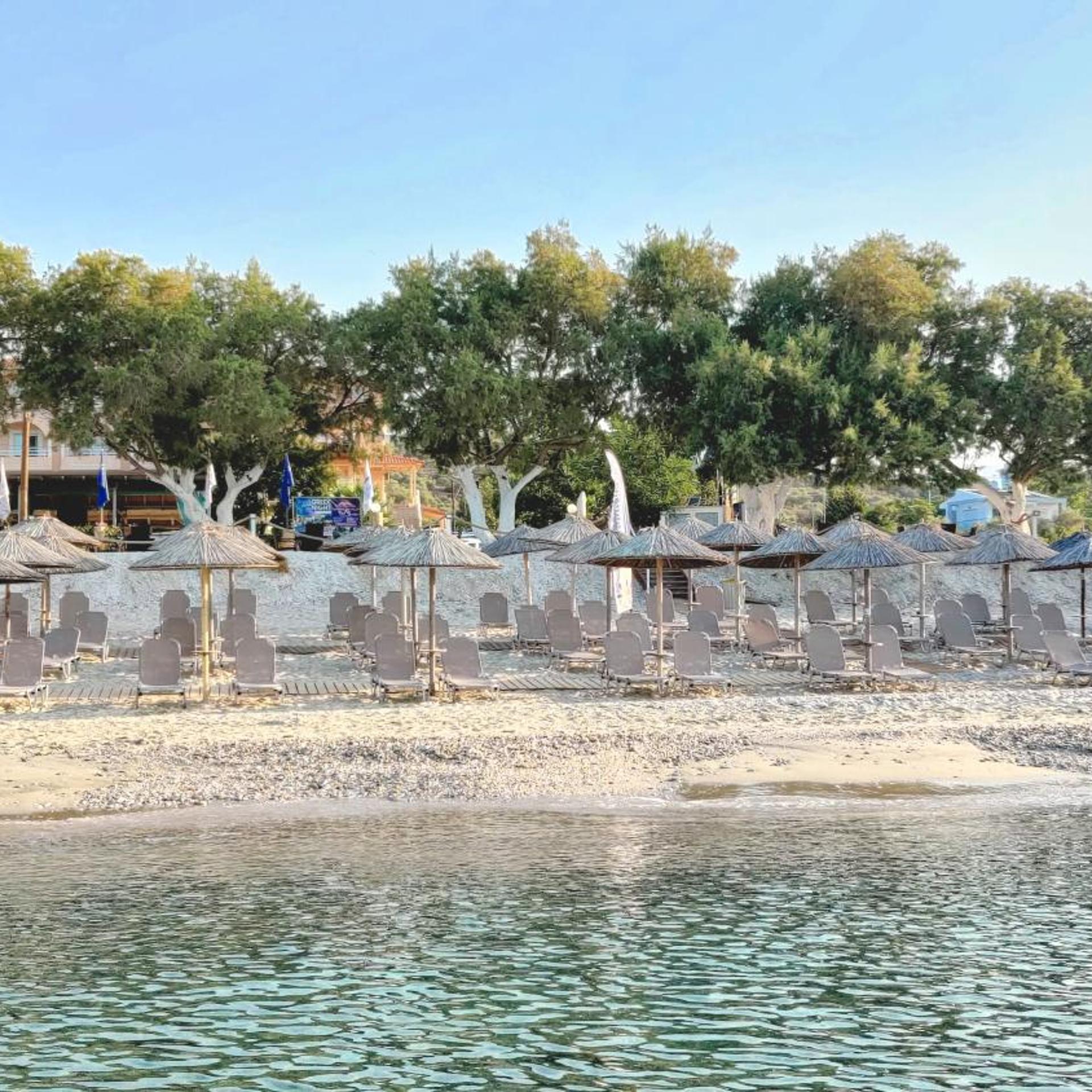 Grand Beach Hotel 56/67