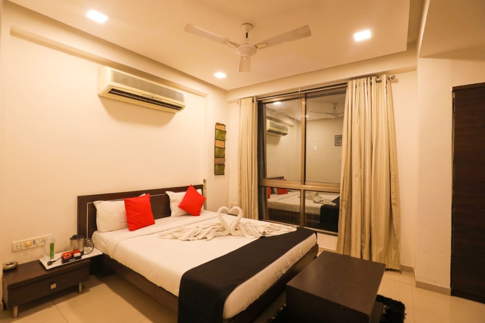 Hotel Shrimad Residency 6/16