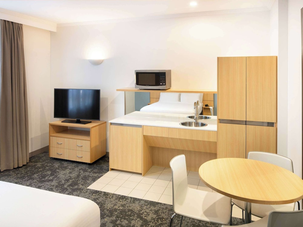 Mercure Sydney Manly Warringah 52/73