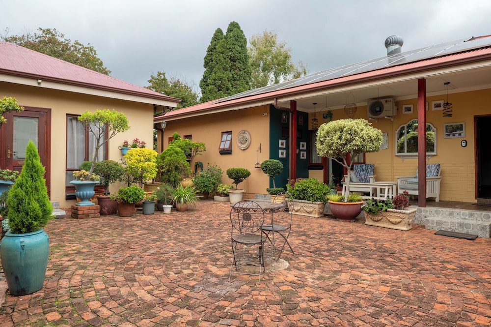 Hampton House - Guest House 4/50