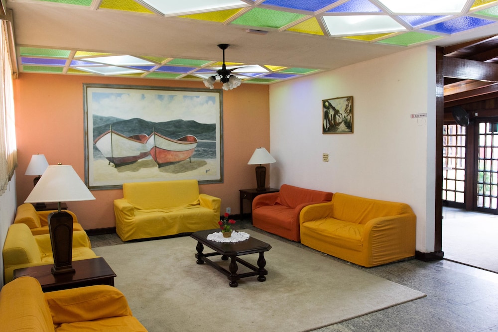 Hotel Aguas Vivas 40/52