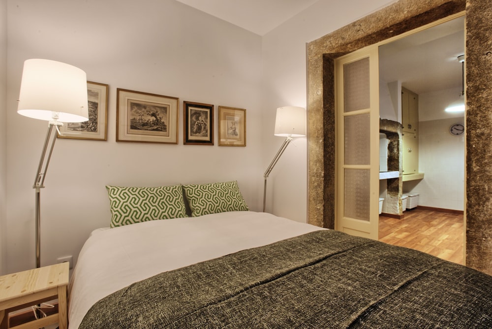 Portas do Teatro Apartments 25/50