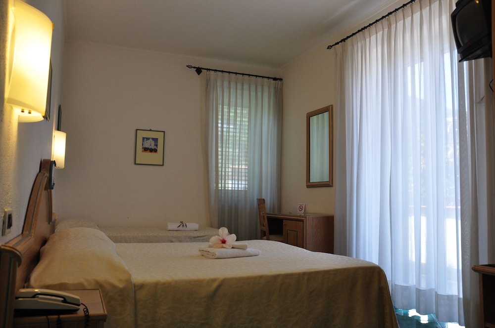 Hotel La Marticana 42/65