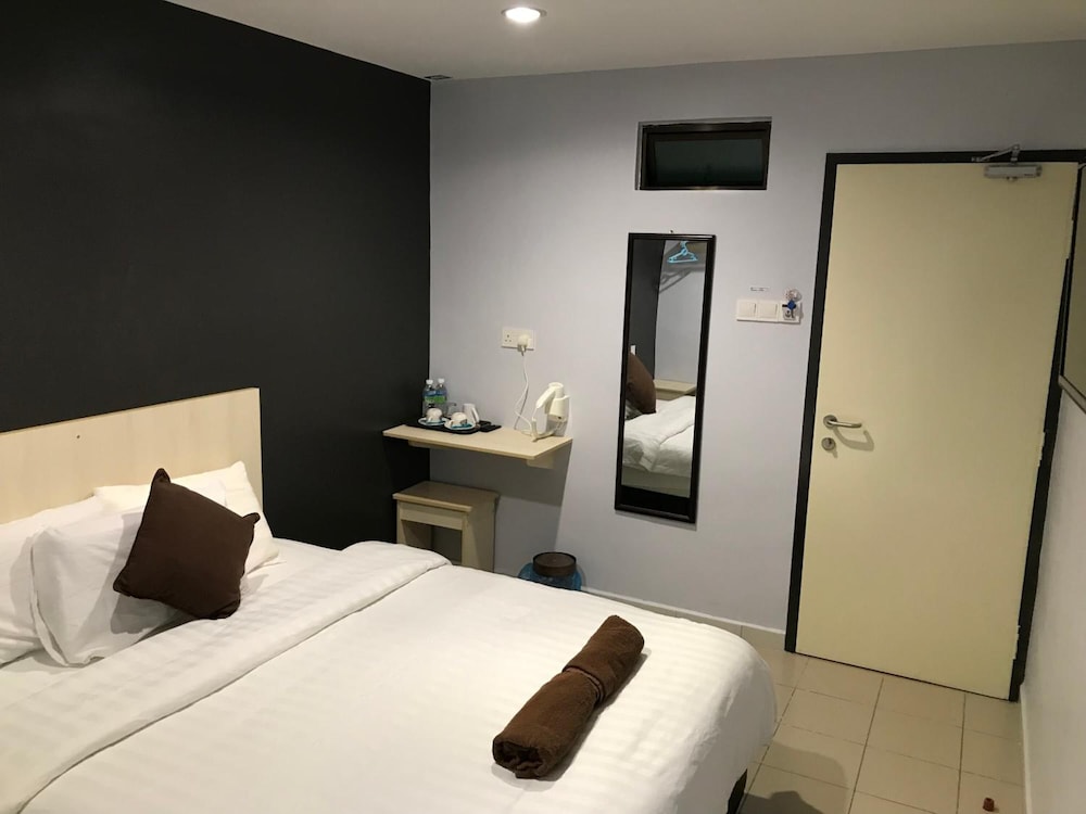 Seri Kangsar KK Hotel 10/34
