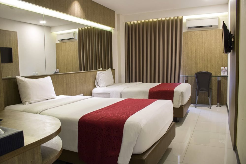 West Point Hotel 20/33