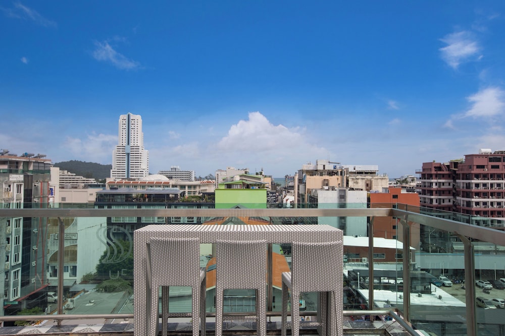 Aspira Central Patong 47/60