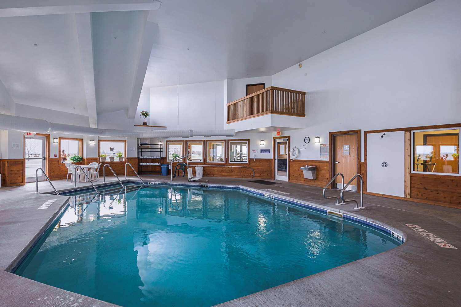 Quality Inn & Suites Belmont - Platteville 33/44