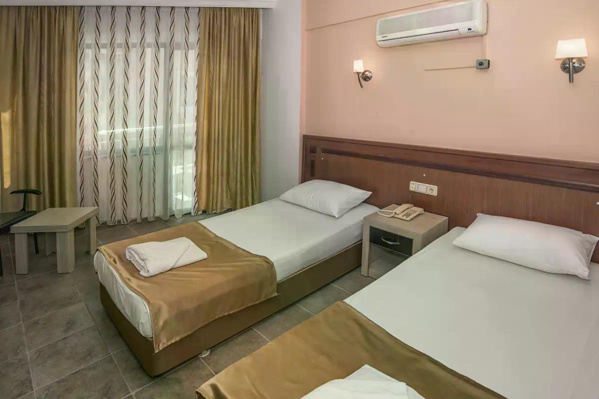 Kleopatra Develi Hotel 4/15