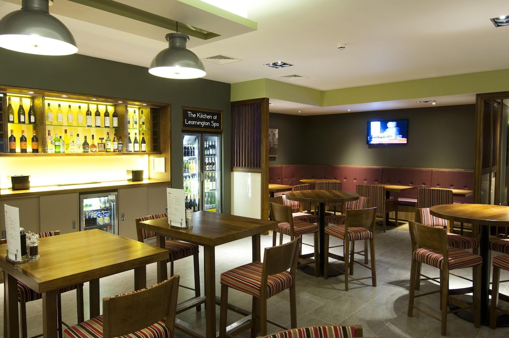 Premier Inn Leamington Spa Town Centre 41/54