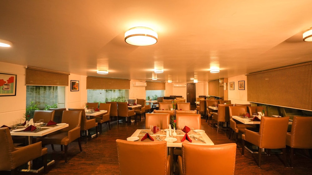 HOTEL AFRICA AVENUE G K 1 30/36