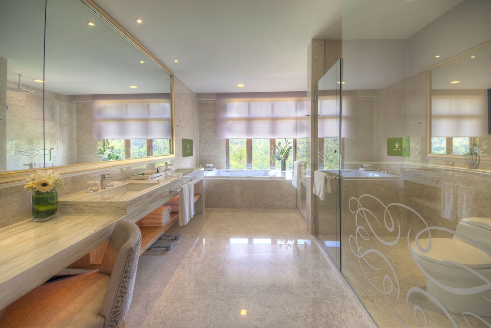 The Chateau Spa & Wellness Resort 33/60