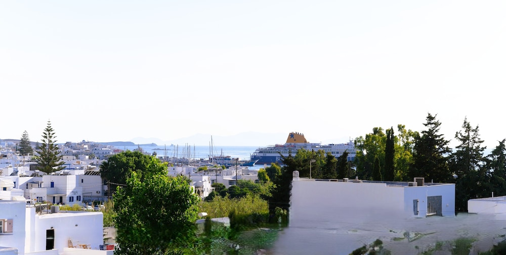 Kontaratos Studios & Apartments 40/50