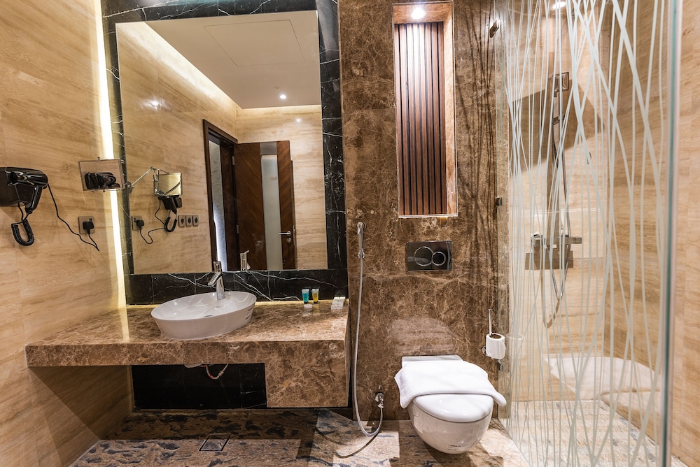فندق تورا(Tura Residence Olaya) 56/61