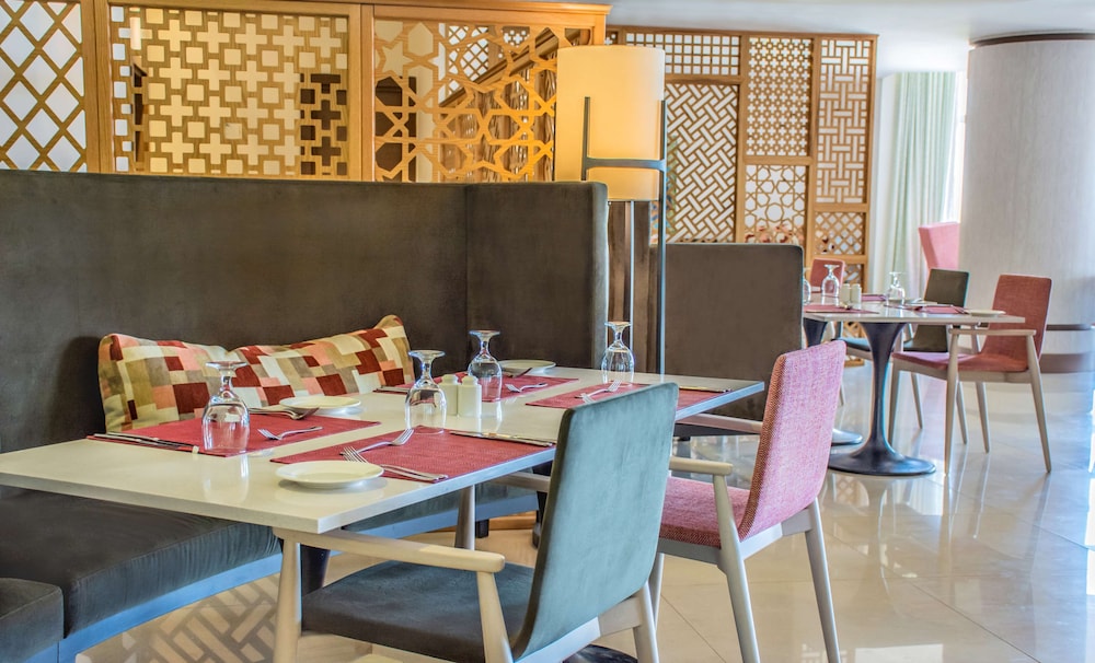 منتجع راديسون بلو الخبر، شاطئ نصف القمر(Radisson Blu Resort Al Khobar Half Moon Bay) 48/69