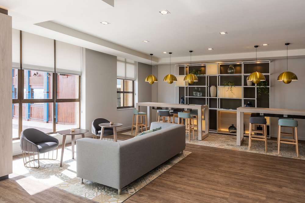 Hotel Cadiz Paseo Del Mar Affiliated By Melia 39/68