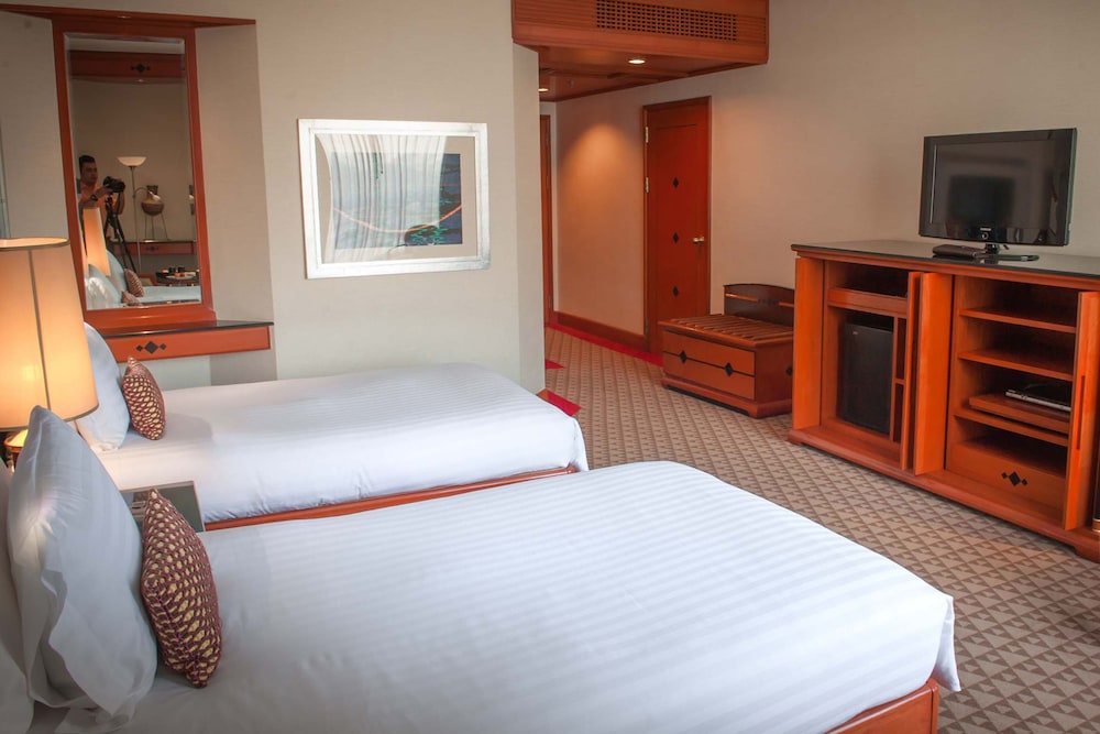 The Heritage Grand Khon Kaen Hotel and Convention 27/66
