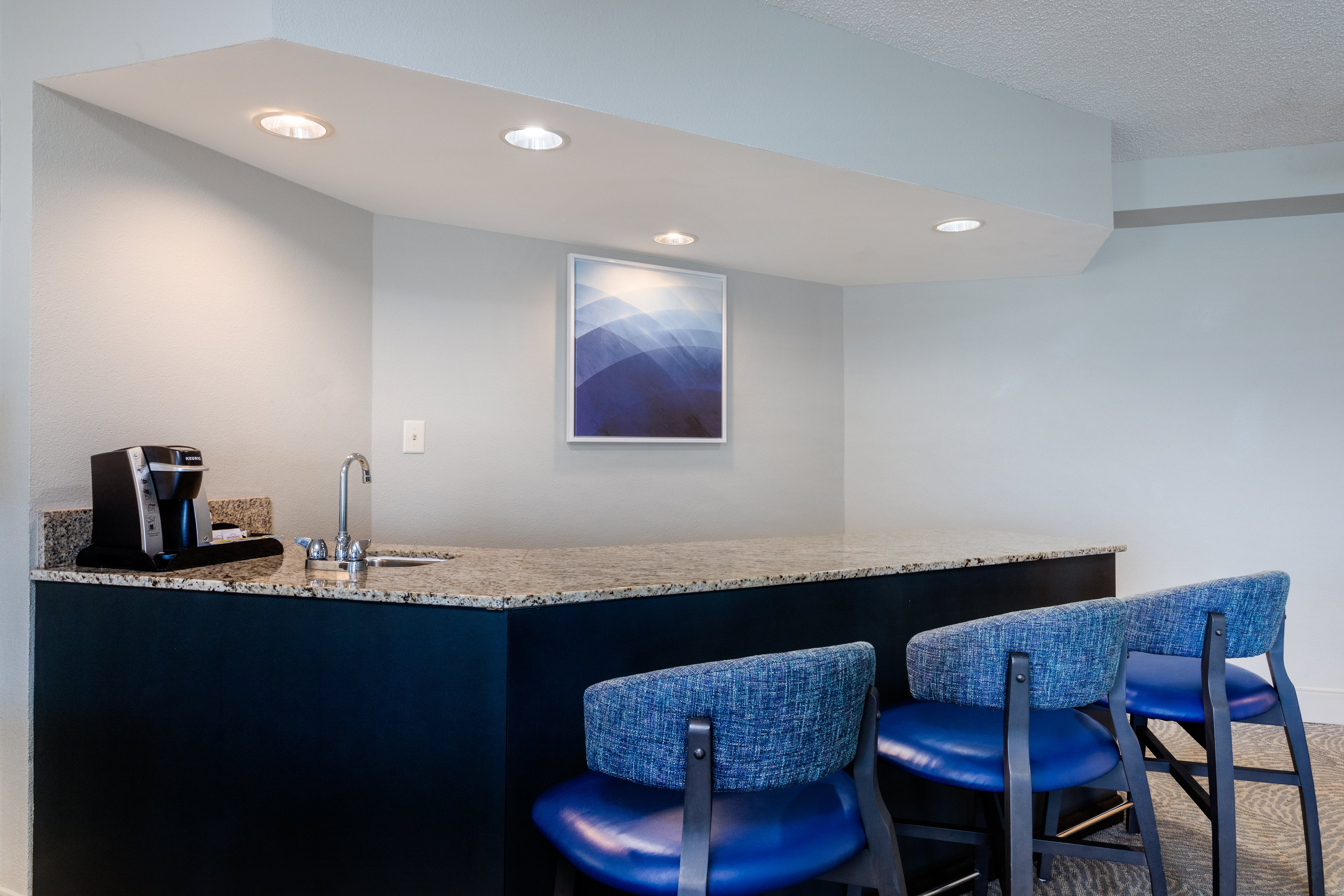 CROWNE PLAZA MELBOURNE OCEANFRONT 67/79