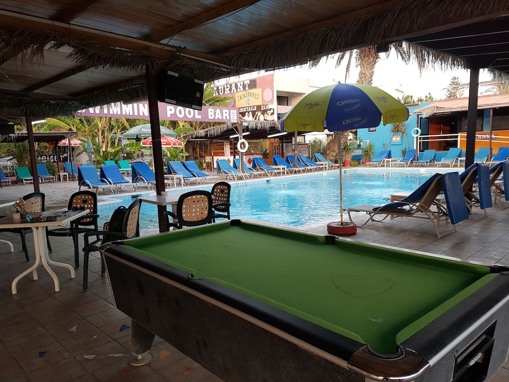 Kkaras Hotel 41/68