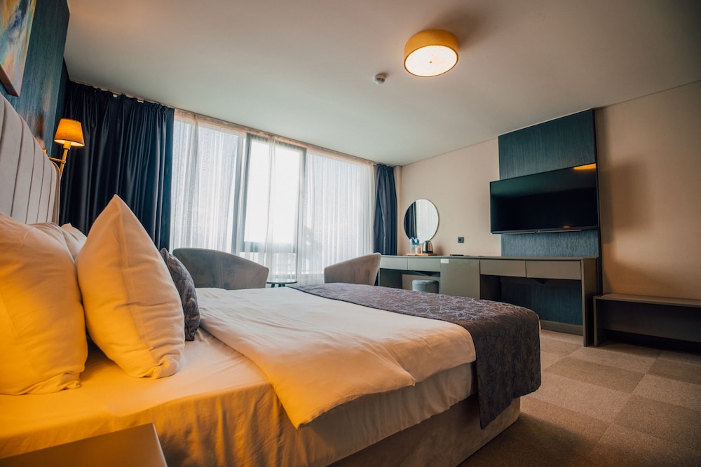 جناح تنفيذي بسرير كوين، Del Lago Luxury Hotel By Saracoglu 2/4