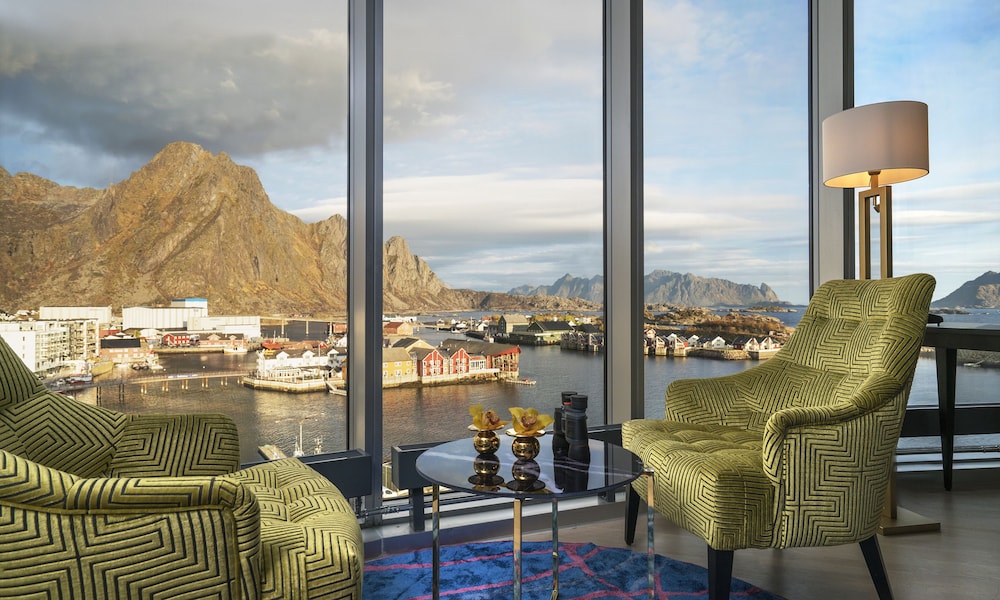 Thon Hotel Lofoten 44/50