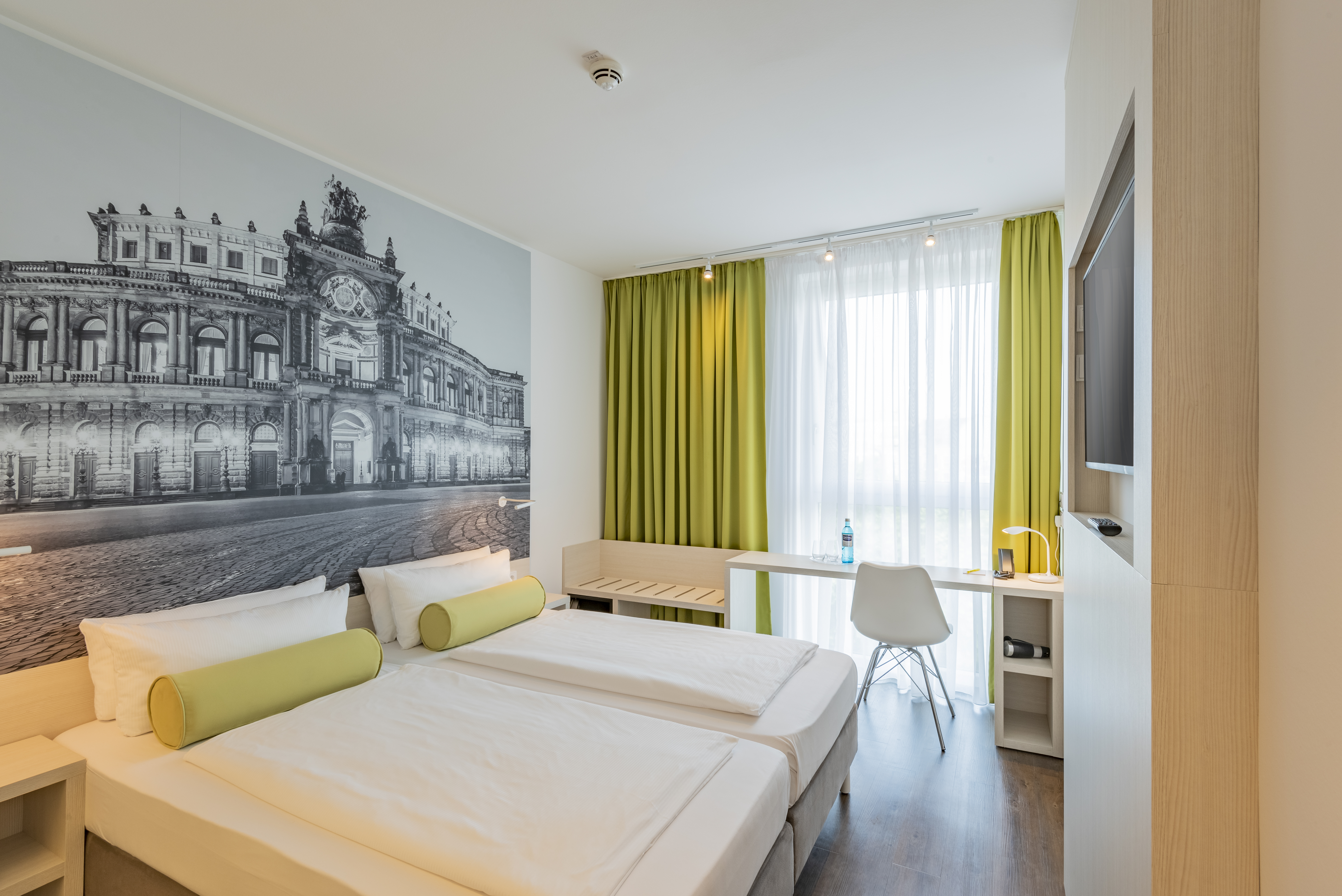 غرفة قياسية مزدوجة، Super 8 By Wyndham Dresden 2/7