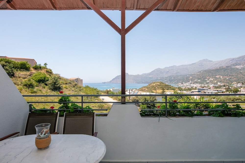 Anthos Apartments 52/56