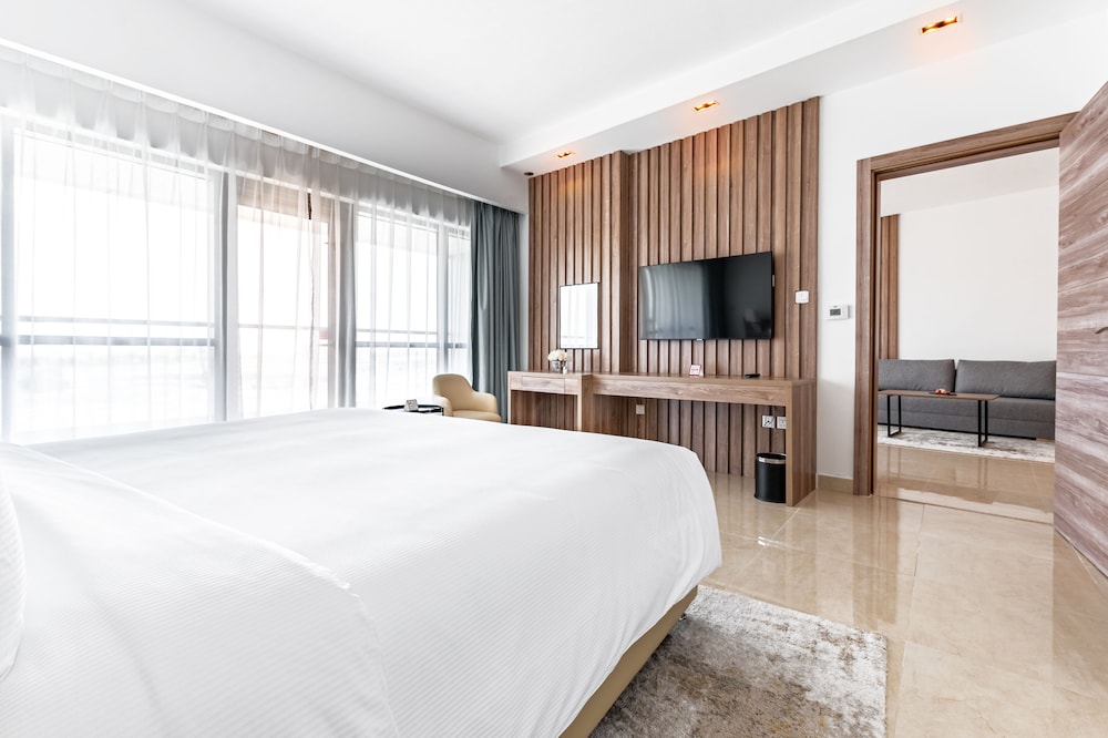Pyramisa Hotel Apartments 37/67
