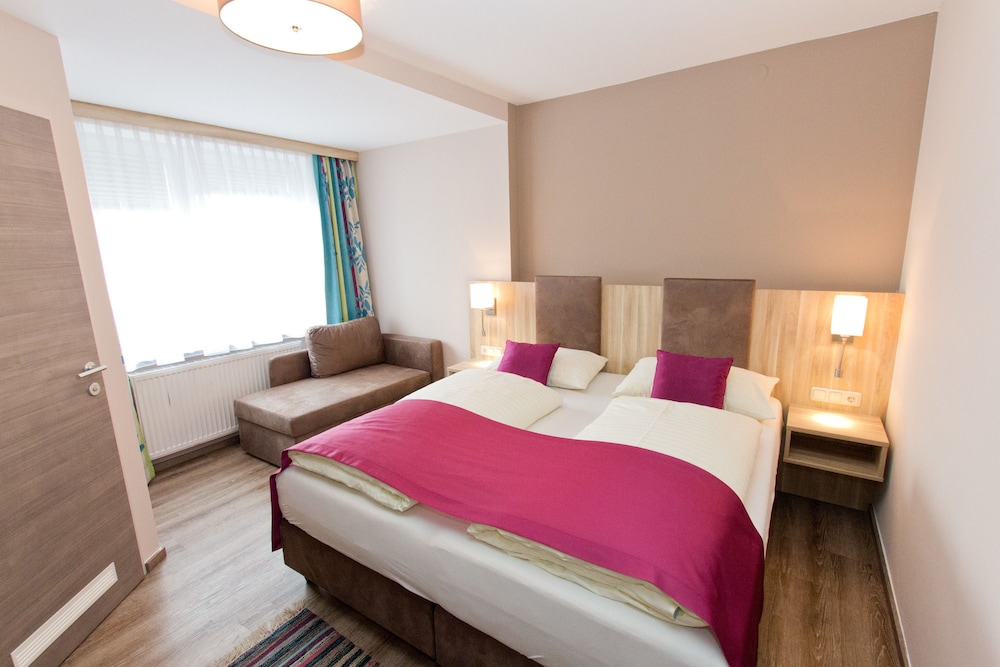 Hotel Das Junior By Max 70 22/56