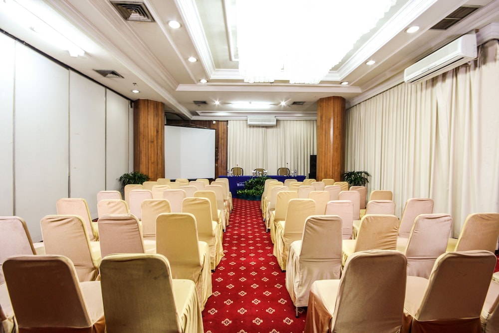 Grand Menteng Hotel 44/50