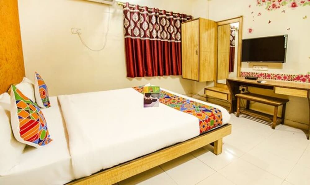 Oyo 11601 Hotel Karishma 9/21