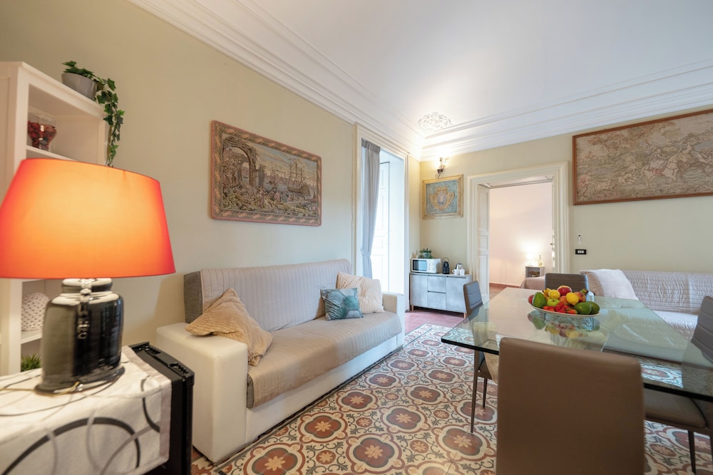 Palazzo Bruca 20/47