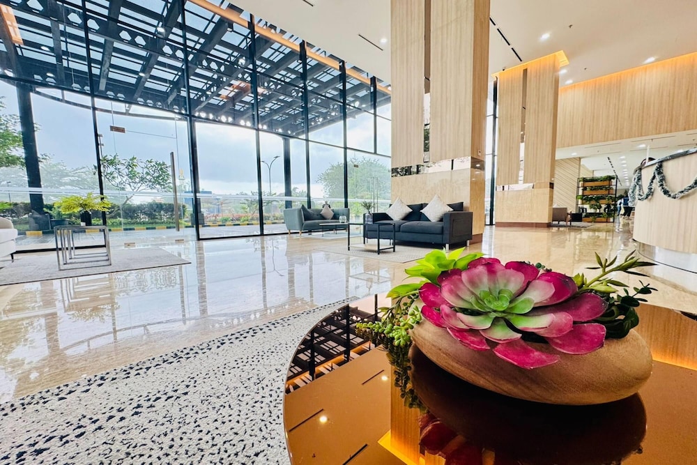 Howard Johnson By Wyndham Tangerang 50/62