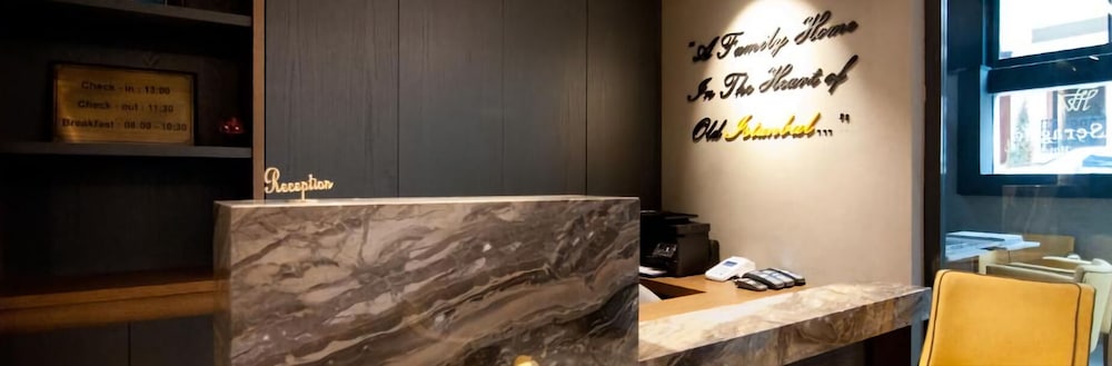 Hotel Seraglio 40/70