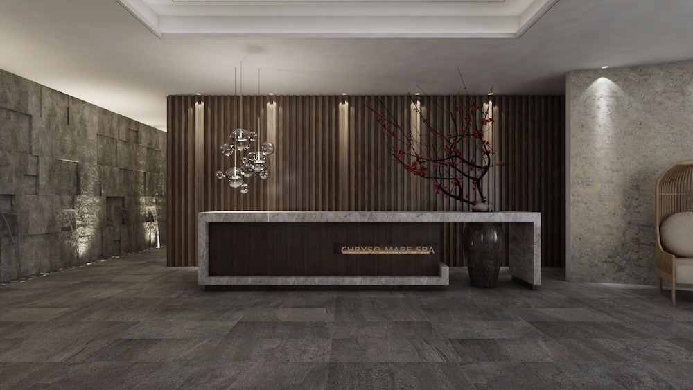 Chrysomare Beach Hotel & Resort 7/68